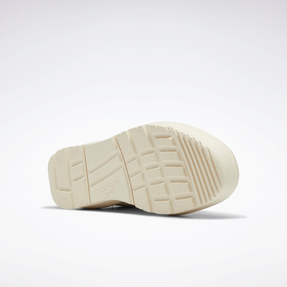 Reebok Club C Double GEO Shoes Chalk / Alabaster / Soft Ecru | VHNFA4809
