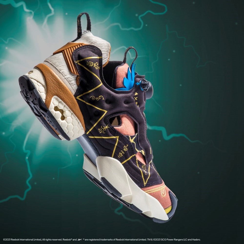 Reebok Power Rangers Instapump Fury 94 Shoes Černé Zlaté | ZDXTE9236