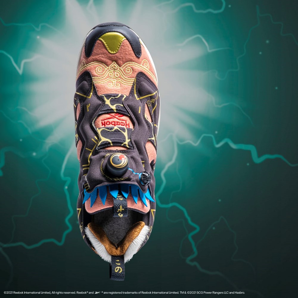 Reebok Power Rangers Instapump Fury 94 Shoes Černé Zlaté | ZDXTE9236