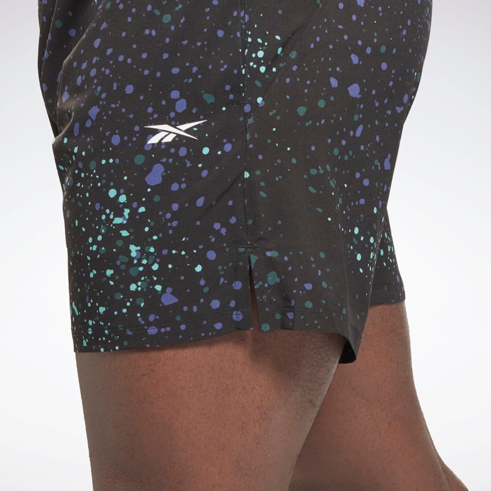 Reebok Strength Allover Print Shorts Černé | OSUKL7840